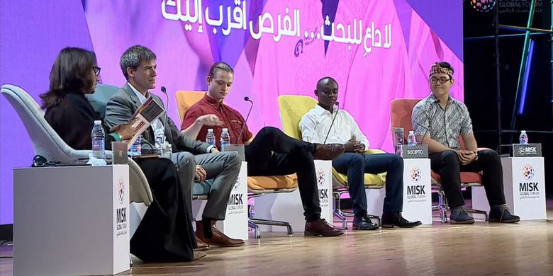 Ryan Sucipto (paling kanan), pendiri Social Designee, startup binaan inkubator teknologi Skystar Ventures UMN terpilih sebagai sebagai salah pembicara dalam forum Misk Global Forum (MGF) pada 14-15 November 2018 di Riyadh, Saudi Arabia.