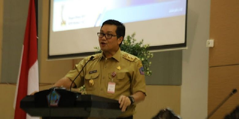 Wakil Gubernur Sulawesi Utara Steven O.E. Kandouw saat menghadiri acara program Siswa Mengenal Nusantara 2018 di kantor Gubernur Sulawesi Utara, Menado, Selasa (7/8/2018). 