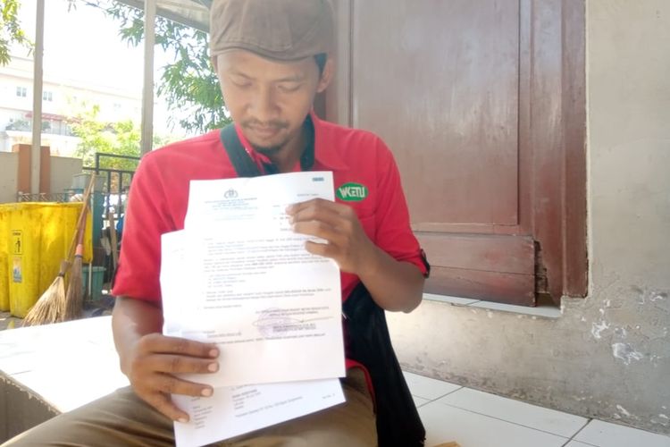 Ahmad Munawar (35), korban penipuan agen TKI bodong di Bekasi, Jawa Barat.