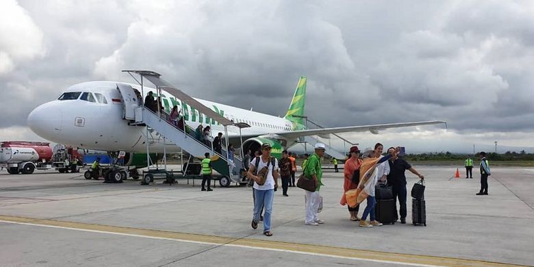 Maskapai Citilink baru saja mendarat di Bandara Internasional Banyuwangi dari Denpasar
