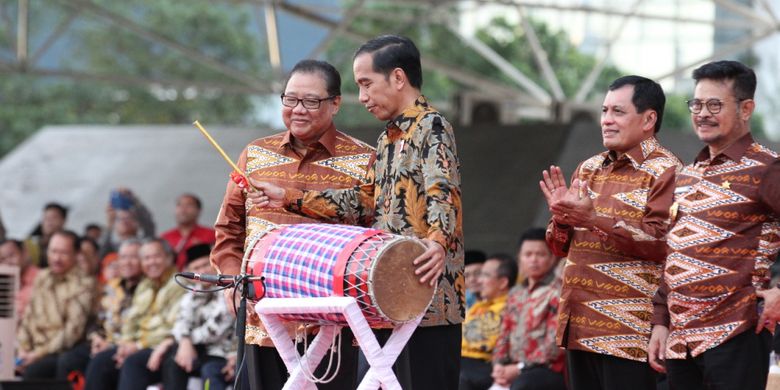 Peringatan Hari Koperasi Nasional ke 70 di Makassar Sulawesi Selatan