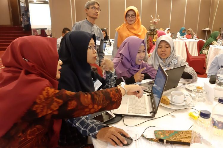 Tanoto Foundation melalui Program Pintar  atau pengembangan inovasi untuk kualitas pembelajaran menggelar lokakarya nasional Penelitian Tindakan Kelas (PTK) Kolaborasi Guru - Dosen di Jakarta dan berlangsung 13-15 Juli 2019.