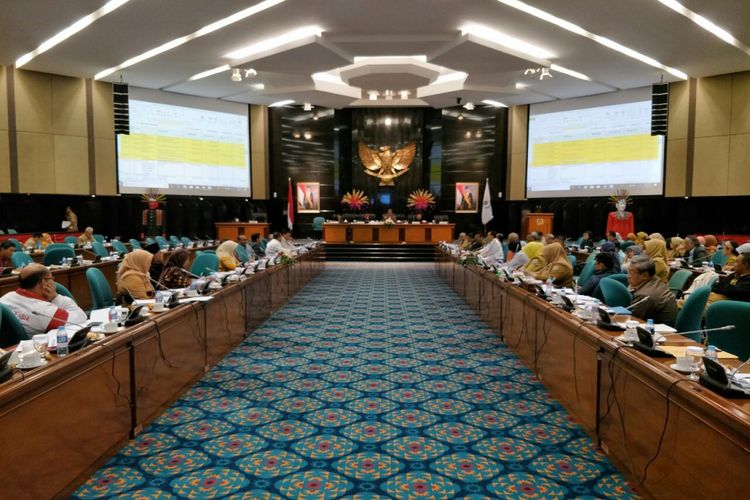 Rapat badan anggaran di Gedung DPRD DKI Jakarta, Senin (10/9/2018). 