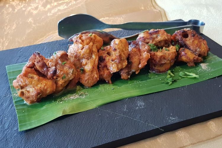 Chicken Tikka, salah satu menu set Kashmir diracik chef Surendra Singh di Restoran Sana Sini, Pullman Thamrin, Jakarta.