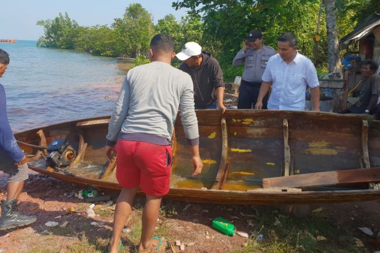 6 nelayan Batam yang akan memancing di perairan Pulau Pacung Tanjung Pinggir, Batam, Kepulauan Riau (Kepri) tenggelam, Senin (24/12/2018) pagi tadi.