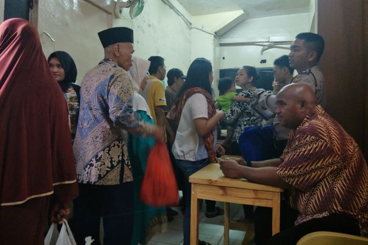 Jumlah pembesuk tahanan Polda Metro Jaya di hari pertama lebaran,  Jumat (15/6/2018).