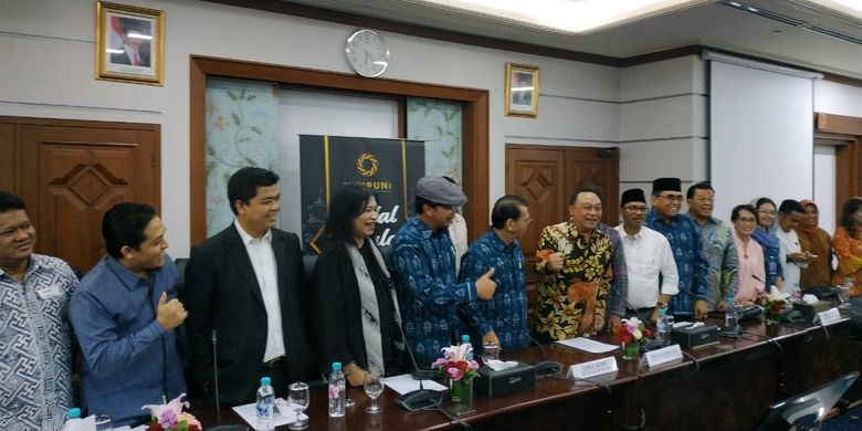 Presidium III Himpuni dalam Konferensi Pers Himpuni di Jakarta, Jumat (14/6/2019).