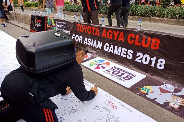 Toyota Agya Club (TAC) mendukung para atlet Indonesia yang akan berlaga di Asian Games 2018.