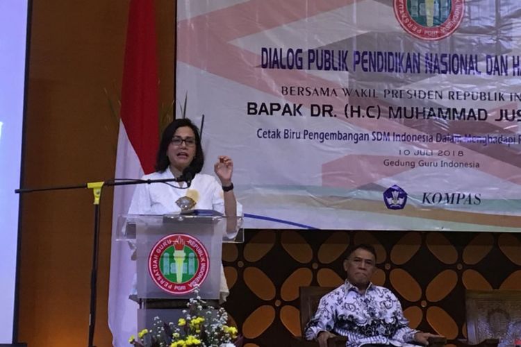 Menteri Keuangan Sri Mulyani Indrawati saat berpidato dalam acara yang digelar pengurus besar Persatuan Guru Republik Indonesia (PGRI), Selasa (10/7/2018) pagi.