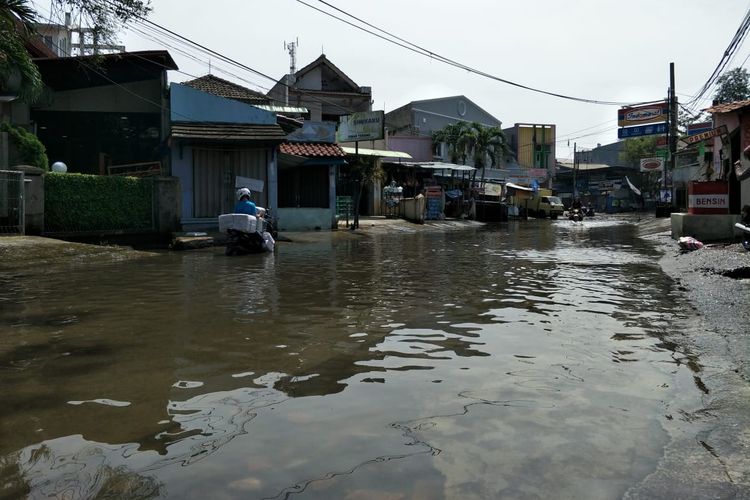 Banjir di Perumahan Taman Duta, Selasa (9/4/2019).
