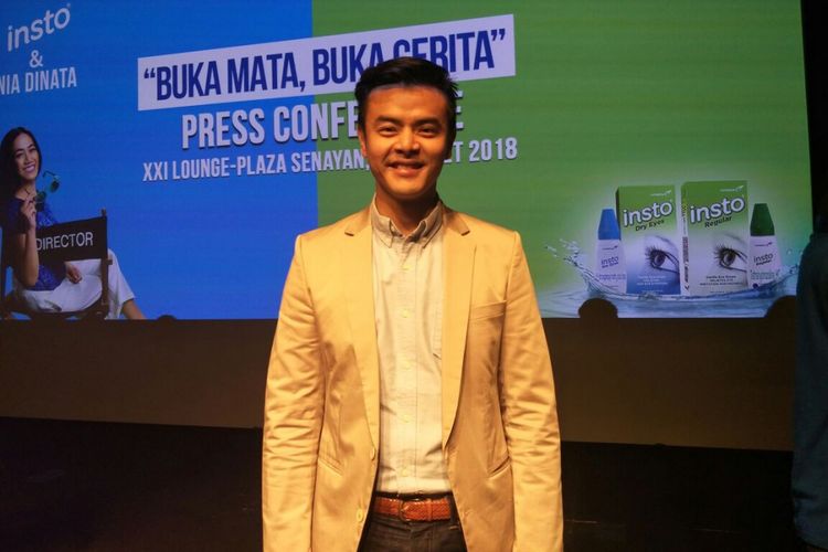 Dion Wiyoko saat jumpa pers Film Mini Dokumenter Buka Mata, Buka Cerita di Plaza Senayan, Jakarta Pusat, Senin (12/3/2018).
