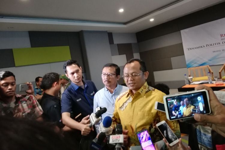 Wakil Sekretaris Jenderal Partai Golkar, M Sarmuji di Fx Sudirman, Jakarta, Selasa (3/4/2018).