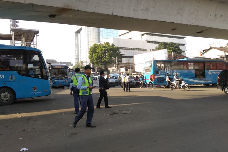 Kemacetan parah terjadi di Simpang Matraman hingga Tambak, Selasa (10/4/2018)