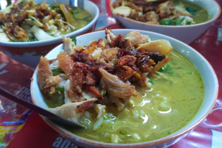 Soto Branggahan di Ngadiluwih Kabupaten Kediri, Jawa Timur.