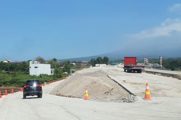 Ruas tol Malang-Pandaan akan dibuka secara fungsional sepanjang 16 kilometer kepada masyarakat, termasuk para pemudik menjelang Lebaran 2018.