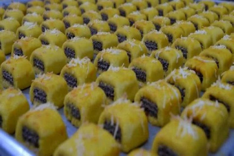 PESANAN KUE LEBARAN : Toko kue banjir pesanan kue lebaran via online dan konvensional