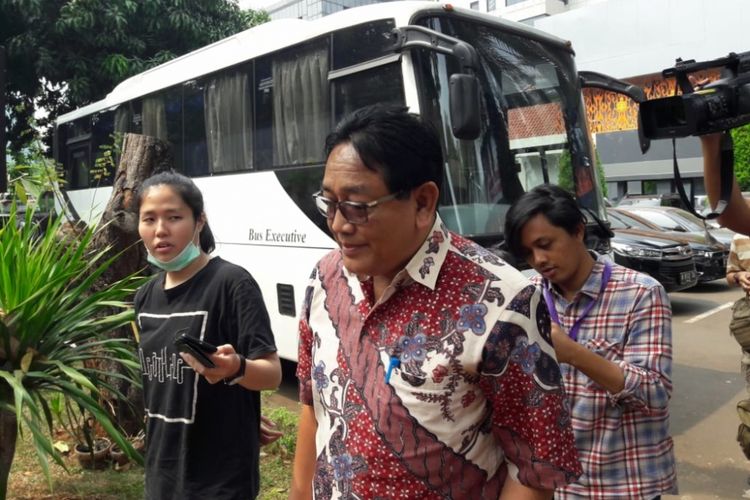 Mantan Kepala Dinas Pendidikan DKI Jakarta Sopan Adrianto menyambangi Polda Metro Jaya, Kamis (12/7/2018). 
