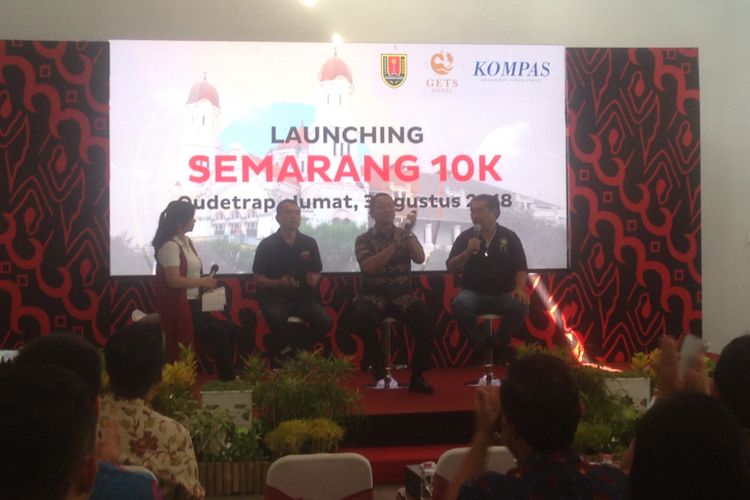 Launching Semarang 10K di kawasan wisata Kota Lama Semarang, Jumat (3/8/2018). Kegiatan Semarang 10K bekerjasama dengan Harian Kompas untuk promosi olahraga dan wisata Kota Semarang.