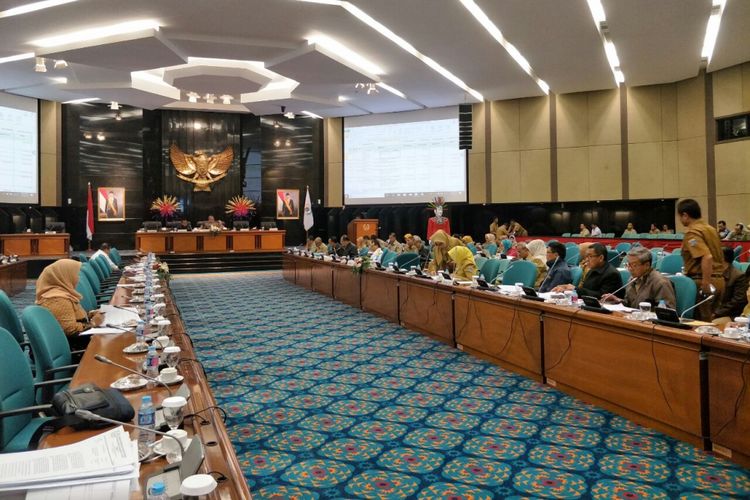 Ruang pembahasan KUPA-PPAS 2018 digelar di ruang paripurna, Gedung DPRD DKI Jakarta, Senin (10/9/2018). 