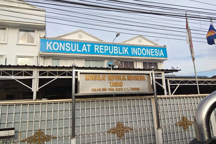  Kantor Konsulat RI di Tawau Malaysia. Konsulat RI di Tawau Malaysia mengeluarkan himbauan kepada Warga Negara Indonesia WNI yang bekerja sebagai nelayan di Negara Bagian Sabah Malaysia untuk menghentikan kegiatan melaut sementara waktu pasca-penculikan 2 WNI.