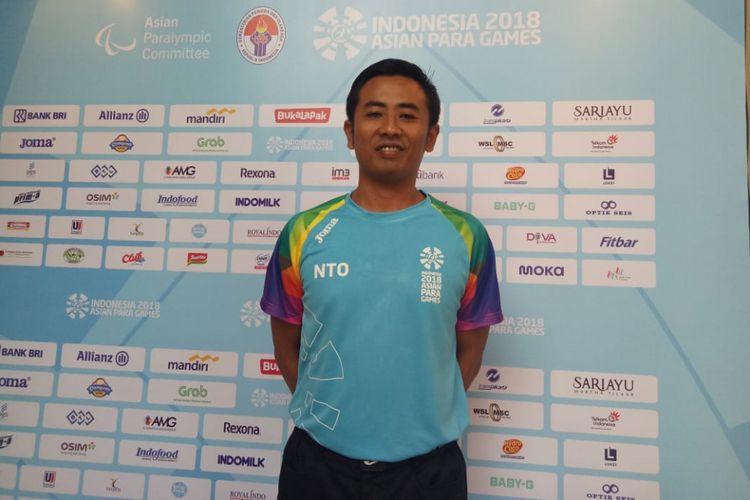 Opi Hartanto, wasit yang bertugas di cabang goalball Asian Para Games 2018.