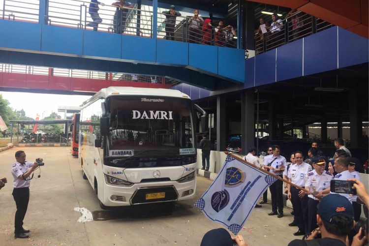 Badan Pengelola Transportasi Jabodetabek (Jabodetabek) meresmikan Terminal tipe A Pondok Cabe, Tangerang Selatan (Tangsel),  Senin (31/12/2018).