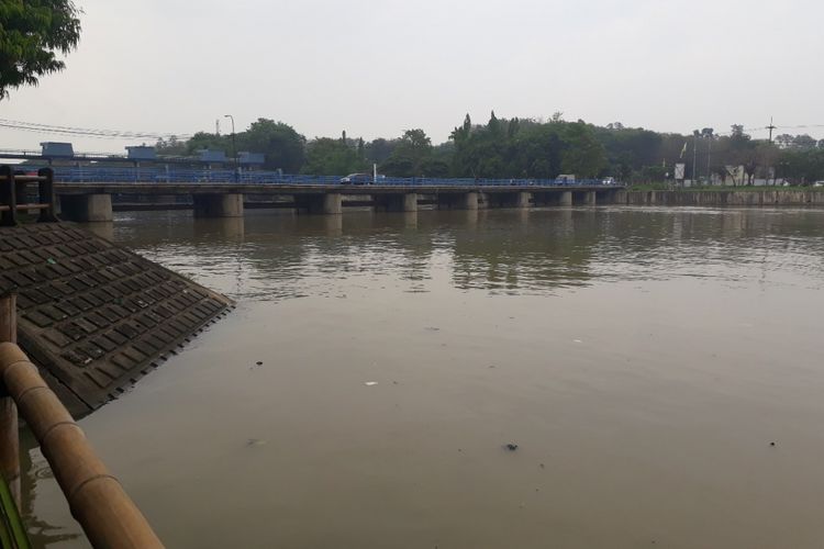 Sungai Kali Surabaya