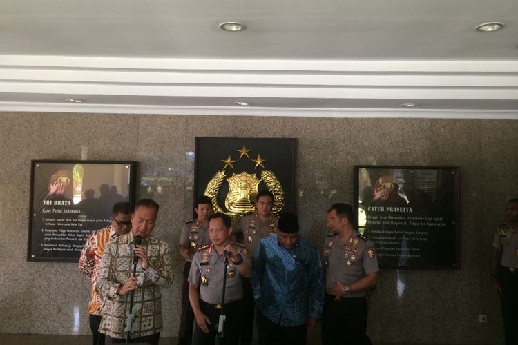 Kapolri Jenderal Pol Tito Karnavian saat konferensi pers di Gedung Mabes Polri, Jakarta Selatan, Jumat (11/1/2019).