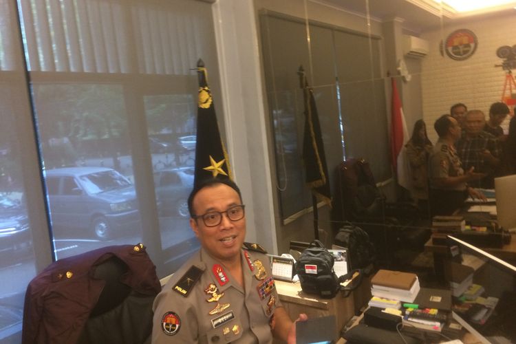 Kepala Biro Penerangan Masyarakat Divisi Humas Polri Brigjen Pol Dedi Prasetyo di Gedung Humas Mabes Polri, Jakarta Selatan, Senin (14/1/2019).