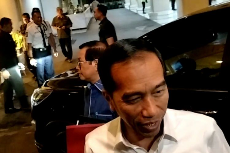 Presiden Joko Widodo menjalani simulasi debat Pilpres bersama Maruf Amin