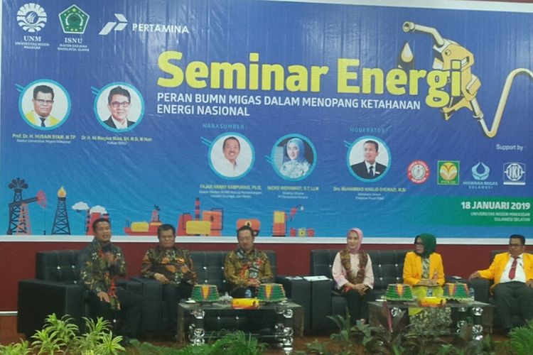 Seminar energi menangkal hoaks tentang Indonesia krisis BBM dan banyak BUMN yang bangkrut digelar di Universitas Negeri Makassar (UNM),  Jumat (18/1/2019).