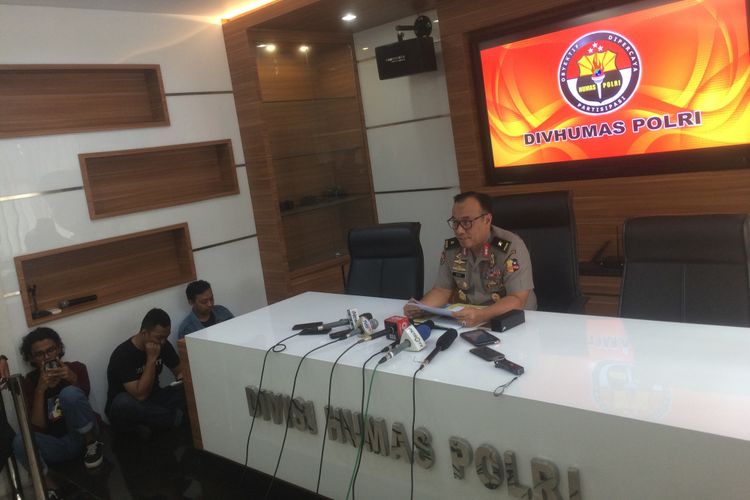 Kepala Biro Penerangan Masyarakat Divisi Humas Polri Brigjen Pol Dedi Prasetyo di Gedung Humas Mabes Polri, Jakarta Selatan, Rabu (23/1/2019).
