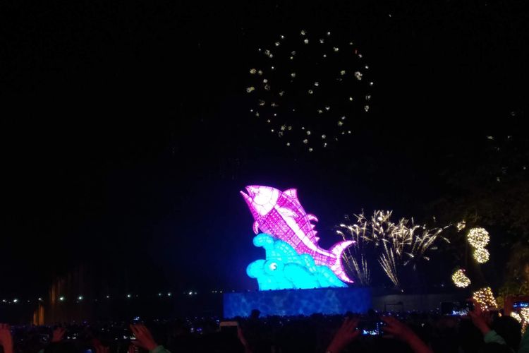 Penutupan Festival Lampion Taiwan di Teluk Dapeng, Pingtung, Taiwan, pada Minggu (3/2/2019) malam.