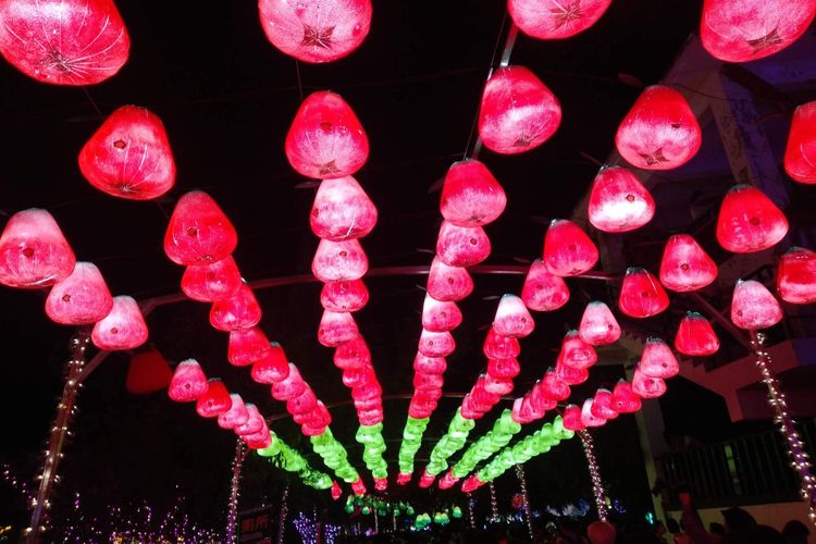 Penutupan Festival Lampion Taiwan di Teluk Dapeng, Pingtung, Taiwan, pada Minggu (3/2/2019) malam.
