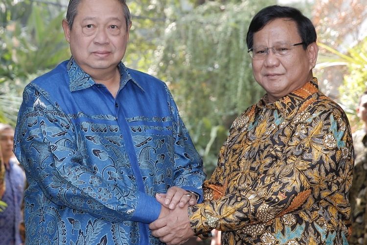 Ketua Umum Partai Demokrat Susilo Bambang Yudhoyono bertemu Ketua Umum Partai Gerindra Prabowo Subianto, Senin (30/7/2018), di kediaman Prabowo di Jalan Kertanegara, Kebayoran Baru, Jakarta Selatan.