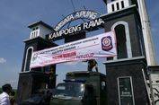 Kampoeng Rawa Disegel, Pelanggan Batalkan Pesanan