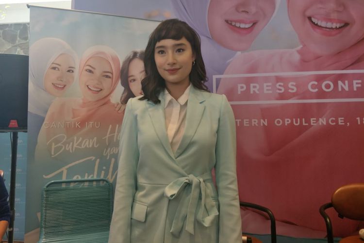 Tatjana Saphira saat ditemui dalam acara Wardah Feel The Beauty di kawasan Kebayoran, Jakarta Selatan, Senin (18/2/2019).