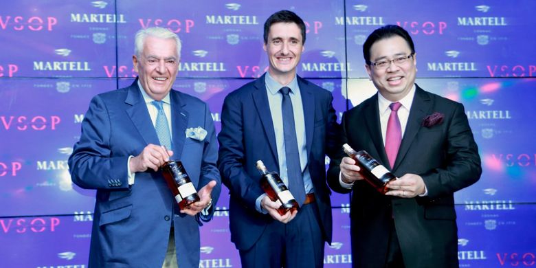 Peluncurkan varian baru Martell Cognac VSOP Aged in Red Barrels di Jakarta (1/11/2018).