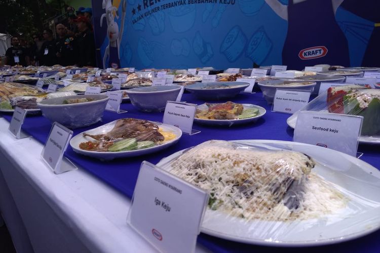 Lebih dari 150 kuiner nusantara dipadupadankan dengan keju dalam Festival Kuliner Kraft di Bandung, Sabtu-Minggu (7-8 September 2019).
