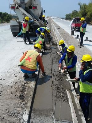 Pembangunan Interchange Ngawi.
