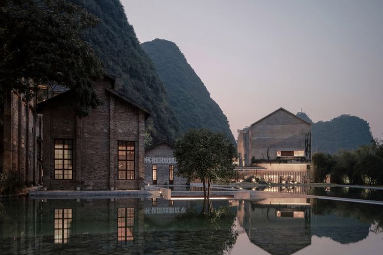 Hotel Alila Yangshuo yang dirancang Vector Architects.