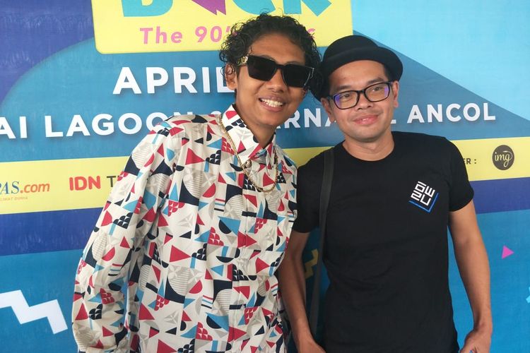 Paul Arnold dan Hans Boyke dari band T-Five ditemui dalam jumpa pers Ketje Flashback The 90s Music Ancol di Ancol, Jakarta Utara, Selasa (9/4/2019).