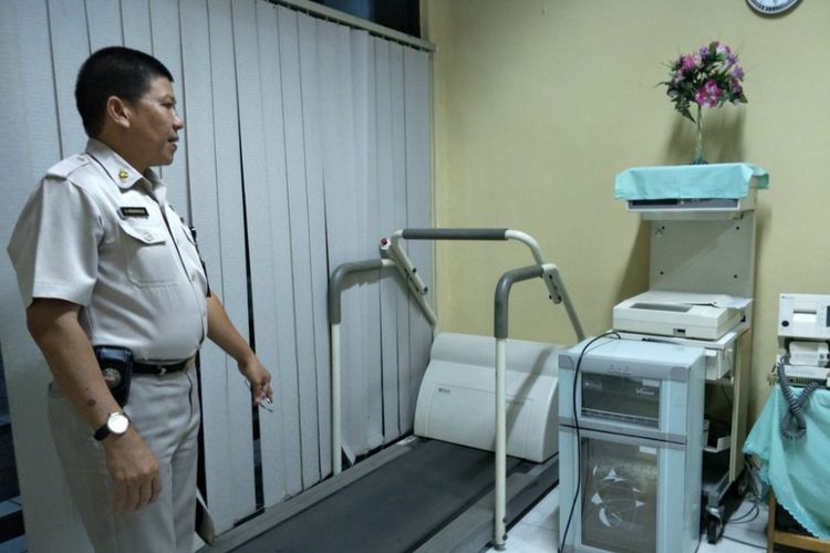 Peralatan kesehatan di Poli Jantung Bidokkes Mapolda Metro Jaya, Rabu (7/2/2018).