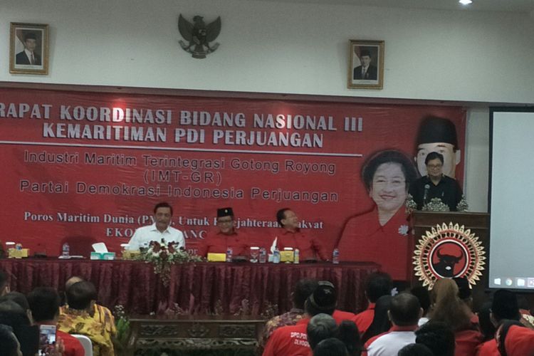 Ketua Umum Partai Golkar Airlangga Hartarto di acara Rakor Kemaritiman PDI-P, Jakarta, Minggu (8/4/2018)