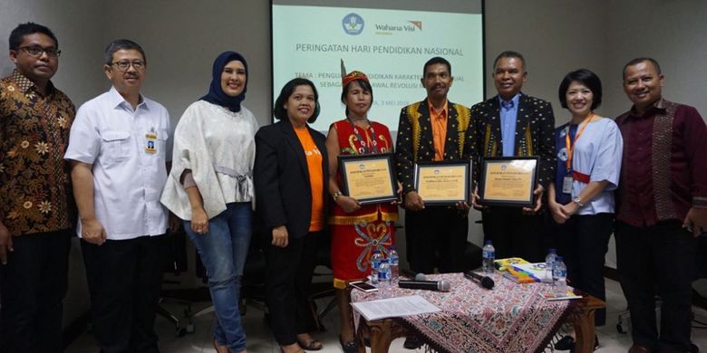 Para pembicara seminar Penguatan Pendidikan Karakter Kontekstual sebagai Modal Awal untuk Revolusi Mental menyambut Hardiknas di Gedung Kemendikbud, Jakarta (3/5/2018).