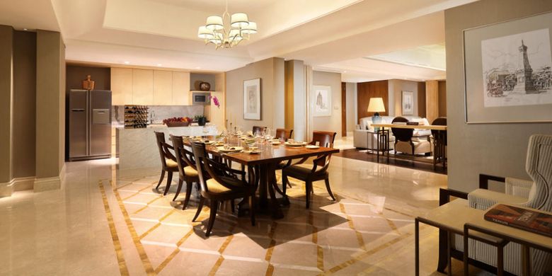 Dining Room di Presidential Suite