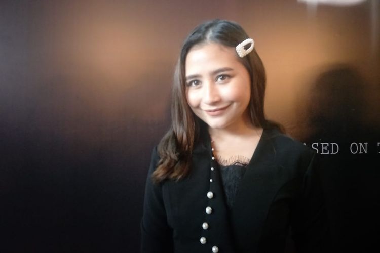 Prilly Latuconsina saat ditemui dalam jumpa pers teaser dan poster film Danur 3: Sunyaruri di MD Place, Setiabudi, Jakarta Selatan, Rabu (10/4/2019).