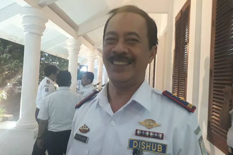 Kepala Dinas Perhubungan Jawa Timur Fattah Jasin