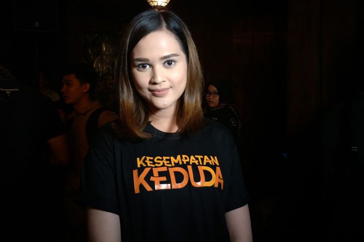 Cut Meyriskahadir dalam acara peluncuran poster dan trailer film Kesempatan Keduda di kawasan Kebayoran Baru, Jakarta Selatan, Senin (10/9/2018).