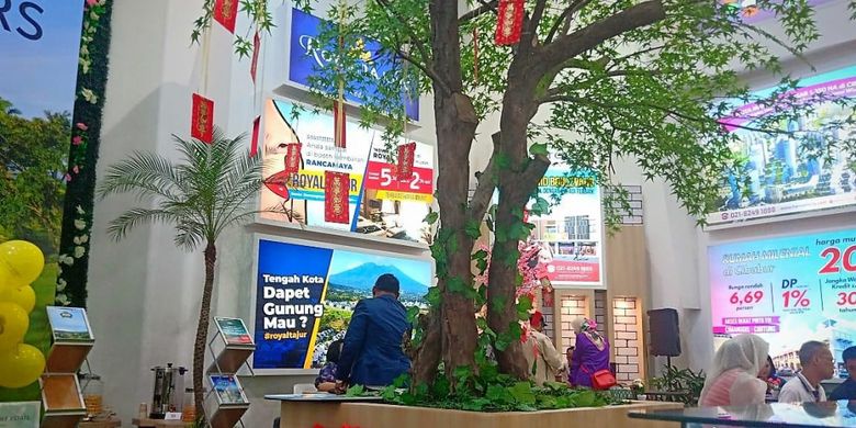 Pada ajang pameran Indonesia Properti Expo 2019 (IPEX) yang ditutup Minggu (10/2/2019) di Jakarta Convention Center kemarin, saalah satu yang menarik perhatian konsumen adalah upaya mencari hunian di bawah Rp 500 jutaan, baik rumah maupun apartemen. 